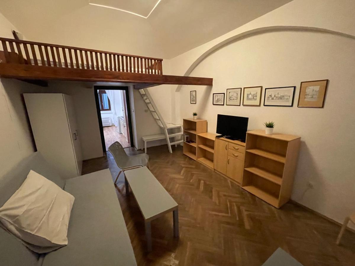 Apartment Jackie Praha Eksteriør bilde
